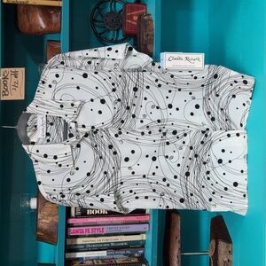 Vintage black and white blouse NWT